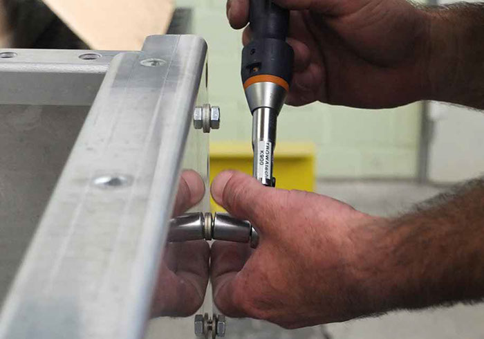 Fertigstellung der TROWAtech- Ölauffangwanne